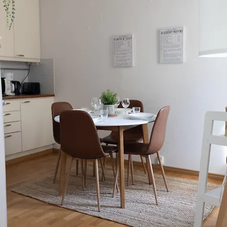 2ndhomes Cozy And Spacious In Idyllic Katajanokka Huoneisto