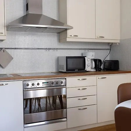 2ndhomes Cozy And Spacious In Idyllic Katajanokka Helsinki